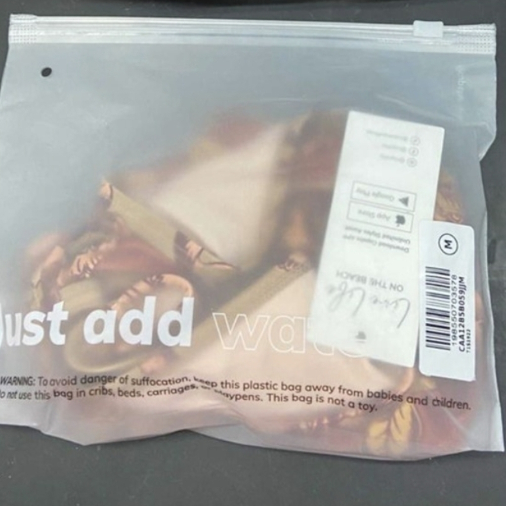 NEW /NWT Cupshe Floral Tan Bikini TOP XL - Picture 4 of 4